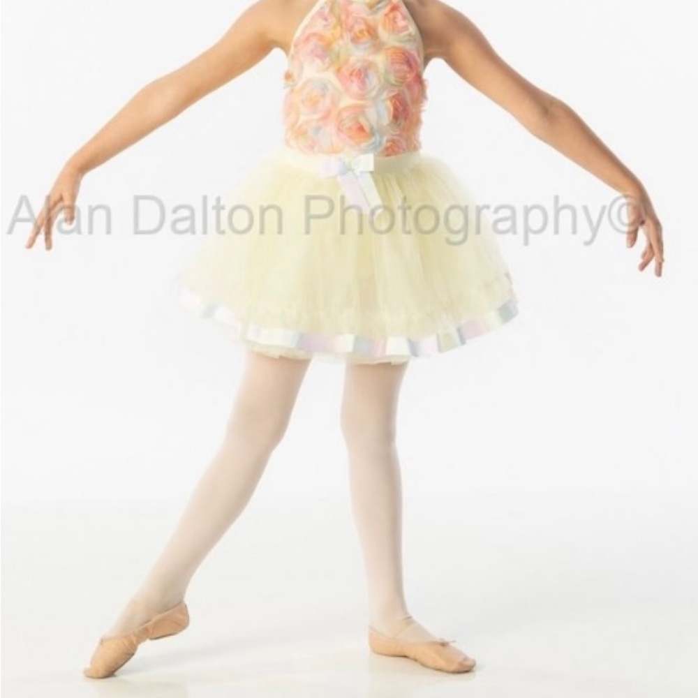 Beautiful ballet costume, small child, flowers, hair clip, pastel